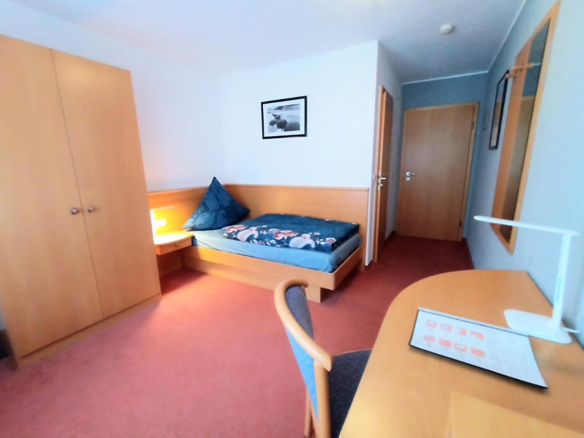 Bodensee Gaestehaus Tettnang Albergo Exterior foto